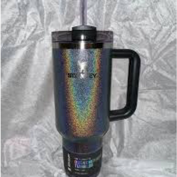 Stanley Midnight Glitz 30oz new && unopened! - Picture 3 of 4